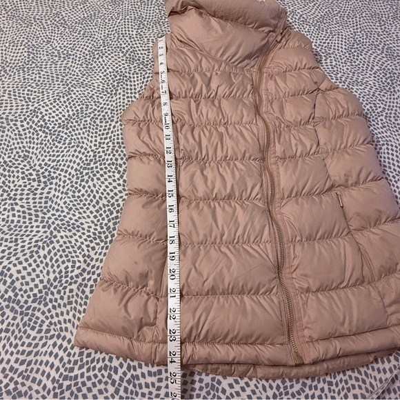 Athleta | Downabout Funnel Neck Puffer Vest - Picture 6 of 12